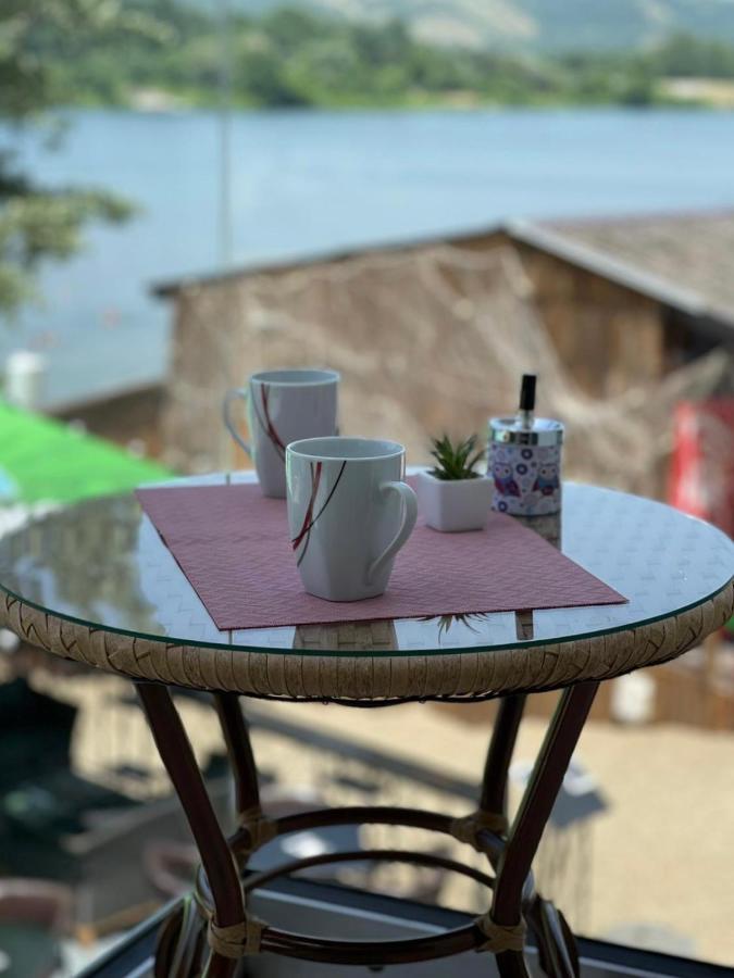 Lake View Tasic Veliko Gradiste Ngoại thất bức ảnh