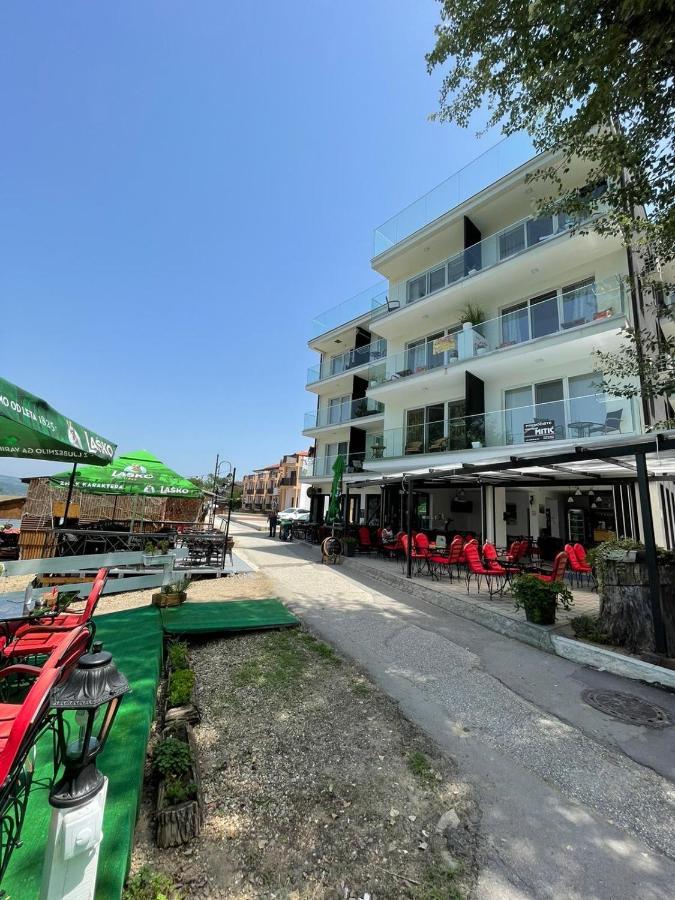 Lake View Tasic Veliko Gradiste Ngoại thất bức ảnh
