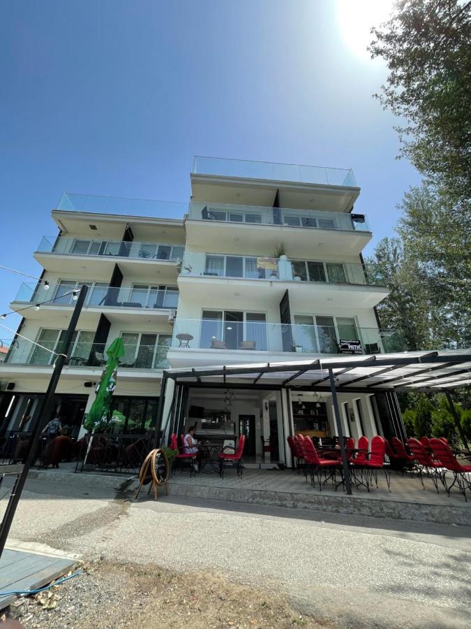 Lake View Tasic Veliko Gradiste Ngoại thất bức ảnh